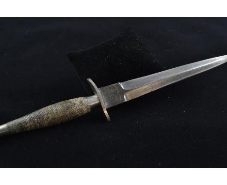 WWII first pattern Fairbairn-Sykes Wilkinson Sword commando fighting knife, 1940-1941, knife overall length 29.5cm, with shea