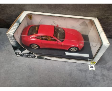 Hotwheels racing scale 1/18 diecast Ferrari F137 in box