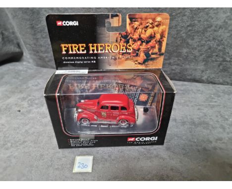Corgi Fire Heroes CS90013 1939 Chevy Sedan Memphis Fire Chief 2002 Diecast Model