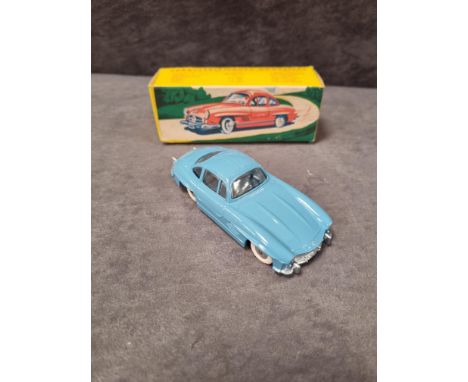 Quiralu la Voiture champion Mercedes Benz 300 SL in pale blue Excellent model in a excellent box