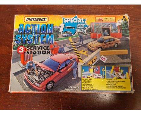 Matchbox #50710.1.4 Action System 3 Service Station, Rare From 1995 In Original Ox Complete With Instructions Leaflet And New