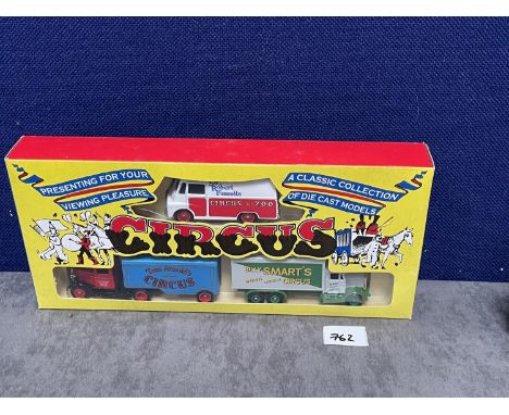 Lledo #CR1003 Days Gone Circus Diecast Model Vehicle Limited Edition Set 1:72 Scale.