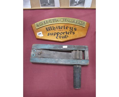 Sheffield Wednesday Brass Arch Plaque on Wooden Mount 'Whiteleys Supporters Club', 41cm wide. Vintage wooden rattle. (2)