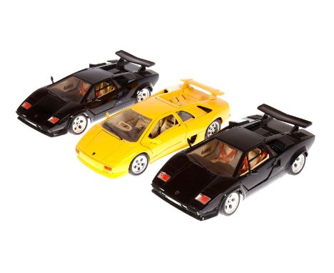 3 Bburago Lamborghini Modelle, Maßstab 1:18, schwarz und gelb, leichte Alterungs- und Gebrauchsspuren, Z 2-3