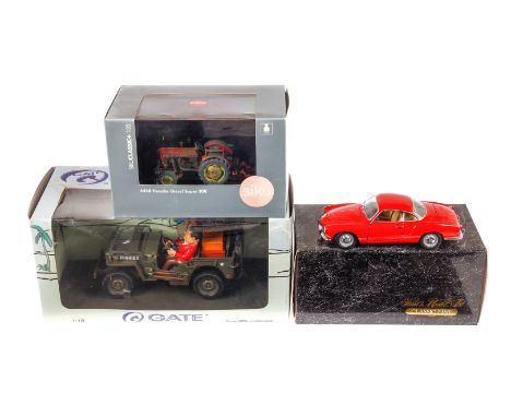 3 Modellautos, Paul`s Model Art Karmann Ghia, Siku 4458 Porsche Traktor und Gate ”Laurel &amp; Hardy”, Maßstab 1:18, 1:24 und