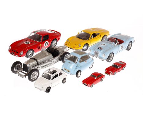 Konv. mit versch. Automodellen, darunter Bburago, tw besch., L 9-24, Z 3
