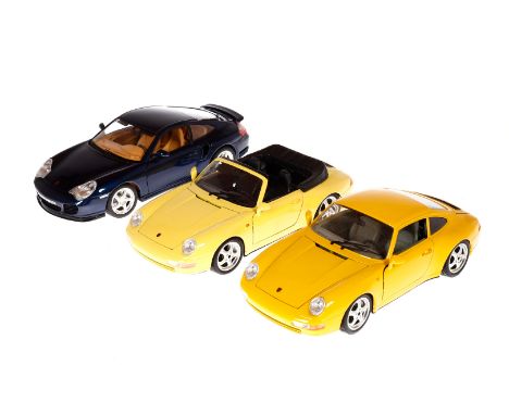 3 Bburago Porsche Modelle, Maßstab 1:18, 2x Carrera 911 und 1x Turbo 996, leichte Alterungs- und Gebrauchsspuren, Z 2-3