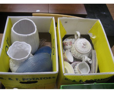 Part tea service etc (2 boxes). 