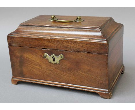 A Chippendale Period Mahogany Tea Caddy, 23.5cm by 14.5cm by 14.5cm 