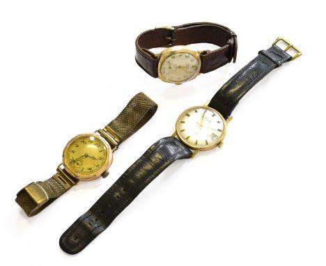 A Gents 9 Carat Gold Avia Wristwatch, with Avia box, a 9 Carat Gold Cushion Shaped Rotary Wristwatch and a 9 Carat gold Rolco