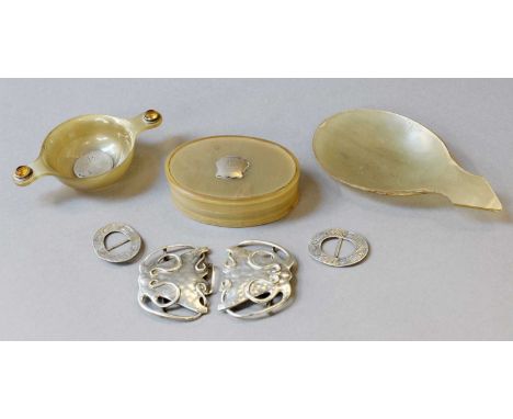 A 19th Century Horn Quaich, the central sell set with silver inscribed SCAUB AS'I, marked for Edinburgh, 1909 by William Dunn