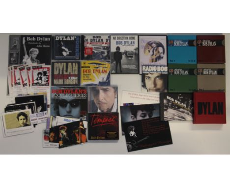 BOB DYLAN - an extensive Bob Dylan CD collection including 'Modern Times' limited edition collectors pack 2006, 'Dylan' Colum