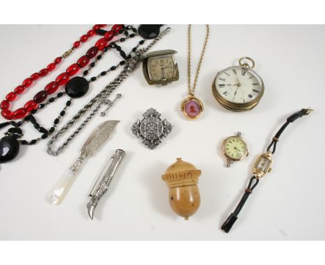 A QUANTITY OF JEWELLERY including a lady's 9ct. gold wristwatch, a spinning fob set with a bloodstone and an agate intaglio, 