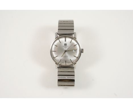 A GENTLEMAN'S STAINLESS STEEL AUTOMATIC SEASTAR WRISTWATCH BY TISSOT the signed circular dial with baton numerals, date apert