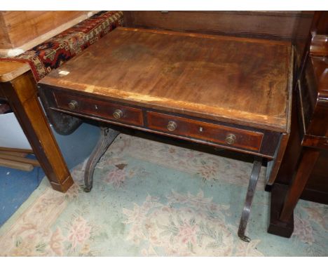 A good quality 19th c. Mahogany Sofa Table having contrasting banding and light/dark-wood stringing, a pair of frieze drawers