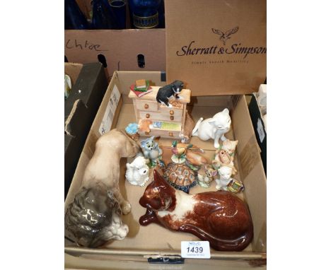 A quantity of animal figures to include; Melbaware lion, Wade 'Tom & Jerry', boxed Sherratt & Simpson cat, Royal Worcester 'W