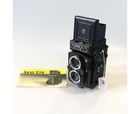 Yashica Mat-124G Twin Lens Reflex Camera, with CdS exposure meter, black, serial no.116428, with Yashinon f3.5 80mm lens, and