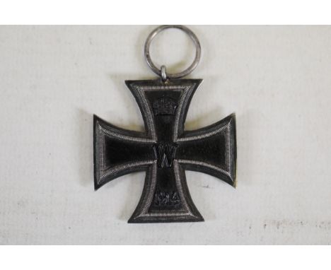 **World War 1 German Iron Cross Medal**  This World War 1 German Iron Cross medal is a historically significant military deco