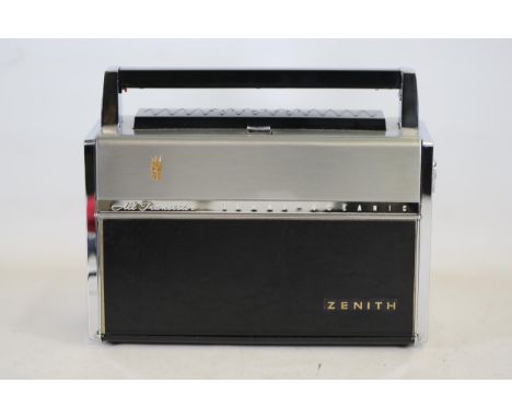 Vintage Zenith Trans-Oceanic Royal '1000' All-Transistor Radio This meticulously preserved vintage Zenith Trans-Oceanic Royal