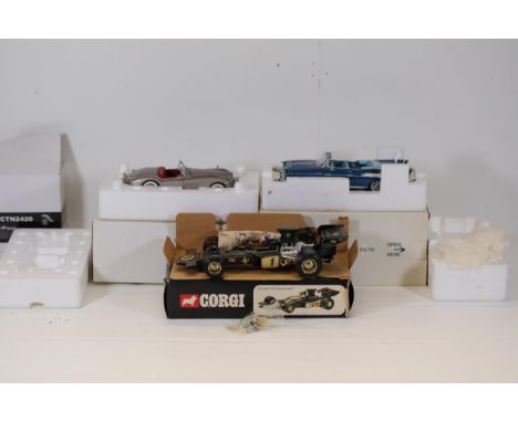 Corgi JPS Model Racing Car in Original Box Plus Other Toy Model Cars in Excellent Condition  This collection features a Corgi