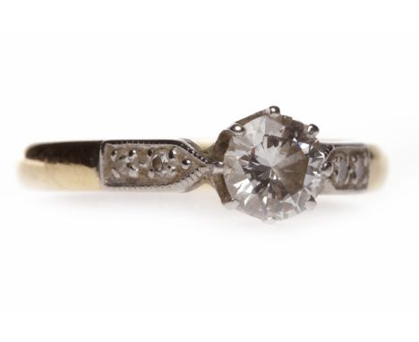 EIGHTEEN CARAT GOLD DIAMOND SOLITAIRE RINGwith an eight claw set round brilliant cut diamond of approximately 0.47 carats, on