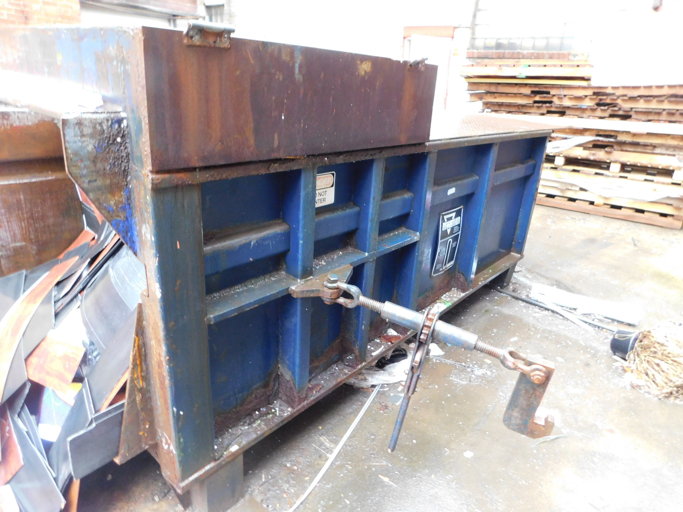 Marathon Ram Jet Hydraulic Trash Compactor