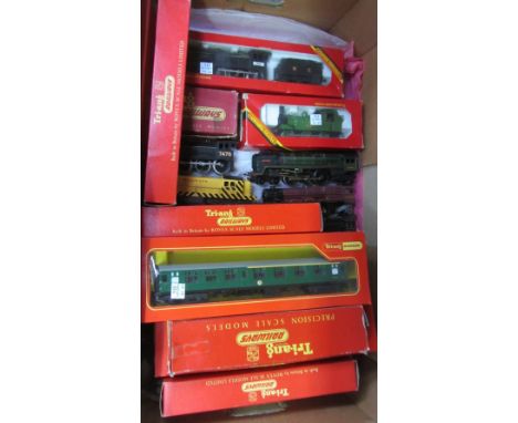 A quantity of OO gauge locomotives and coaches, mainly Hornby, Lima and others (15).