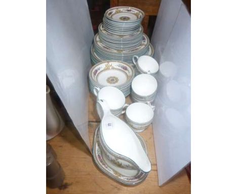 Wedgwood Columbia forty nine piece part tea and dinner service