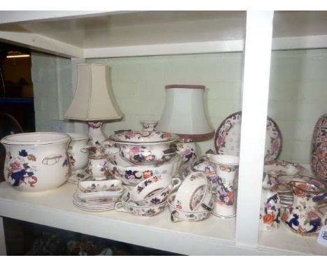 Large collection of Mason's 'Mandalay' china including planter, table lamps, comport, tureen, clock, plates, jugs, vases, etc