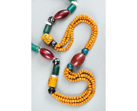 AN INDIAN MULTI-COLORED GLASS NECKLACE, c. 1900sIndia, Uttar Pradesh, late 19th to early 20th century. The necklace consistin