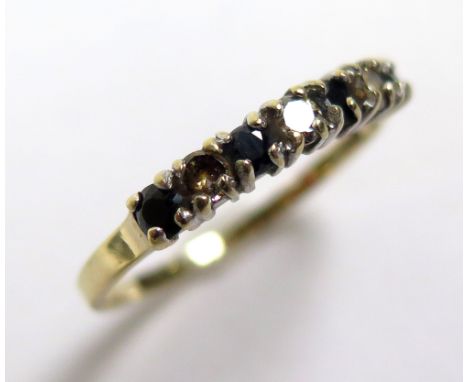 9ct Gold Sapphire /CZ Ring size M weight 1.2 grams