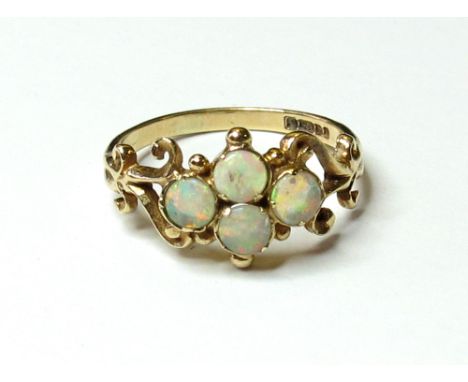 9ct Gold Opal set Ring size K weight 1.8 grams 