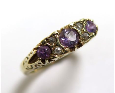 9ct Gold Amethyst set Ring size J weight 2.5 grams
