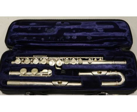 Flute By Trevor James Model TJ10X III no.33118, with straight and curved head joints, in manufacturers case