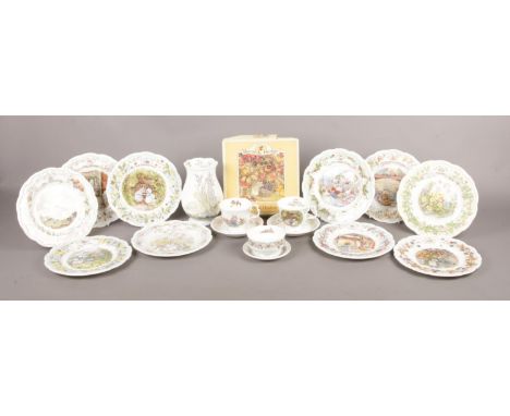 Eighteen pieces of Royal Doulton Brambly Hedge ceramics, to include 'The Picnic' vase and 'The Snowball' plate.Full list of T