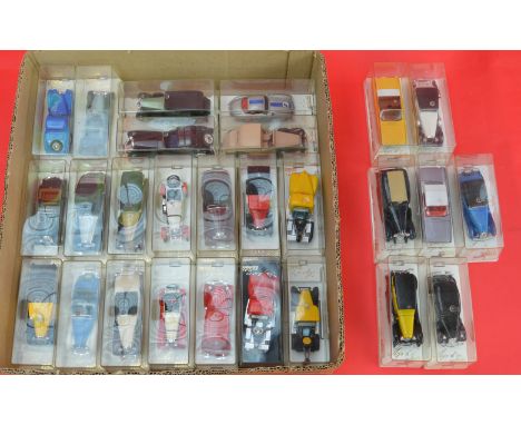 27 x Solido Age d'or 1:43 scale diecast models. All boxed, overall appear VG-E.