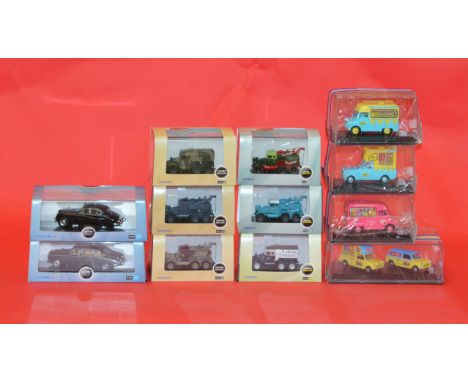 12 x Oxford diecast models, includes: Lyons Maid; Roadshow; Automobile Company. Boxed and overall appear E.