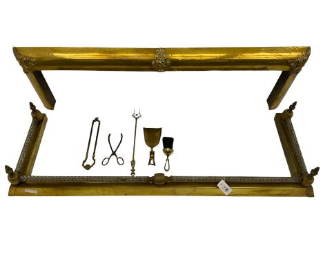 Early 20th century brass fire fender. with foliate decorated rails (W138cm, D46cm), another early 20th century cushioned fire