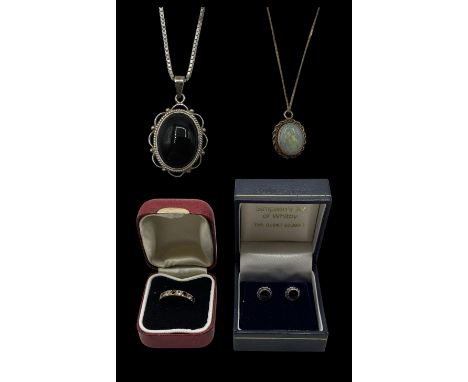 9ct gold opal pendant necklace, 9ct gold paste ring and a pair of silver Whitby jet earringsCondition Report:9ct approx 3 gra
