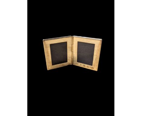 Modern silver mounted miniature double photograph frame, hallmarked Harrison Brothers & Howson Ltd, Birmingham 2004, H5cm
