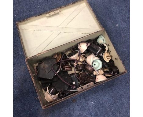 LOT OF VINTAGE LIGHTS FITTINGS AND PLUGS, contained in a metal box