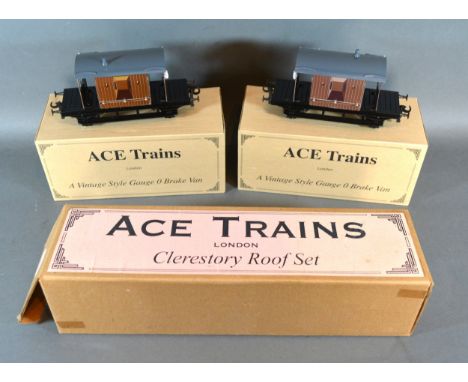 Ace Trains A Vintage Style Gauge 0 Brake Van G4-1L three rail only with lighting within original box together with another si