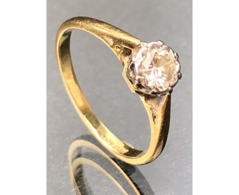 18ct Gold Diamond Solitaire ring approx 0.5ct size 'O' 