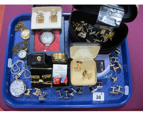 A 9ct Gold Tie Slide, engraved to the reverse "I Love You, Dad" (1.5grams); Together with Assorted Modern Cufflinks, travel c
