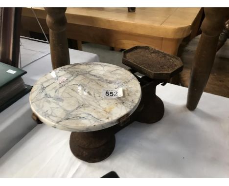 Set of Vintage scales (no weights)