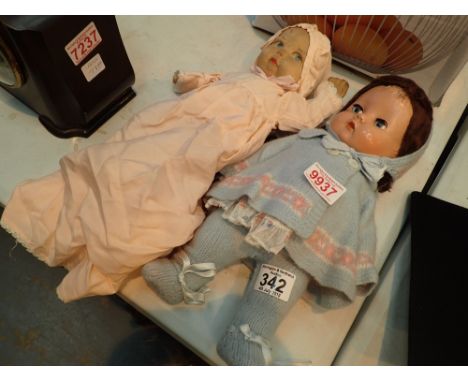 Two vintage dolls 