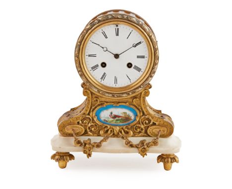 FRENCH GILT METAL, MARBLE, AND PORCELAIN MOUNTED MANTEL CLOCK LATE 19TH CENTURY the white enamel dial with Roman numbers and 