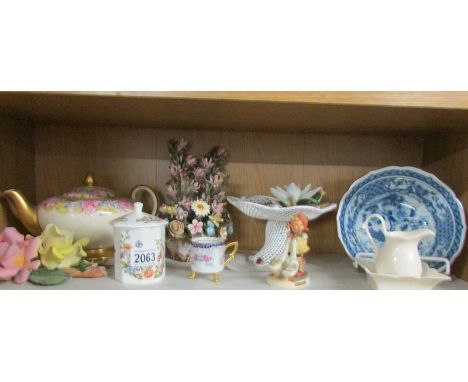 A shelf of miscellaneous including Aynsley pot, blue and white bowl etc.,