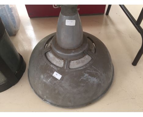 Industrial lamp and glass cover
