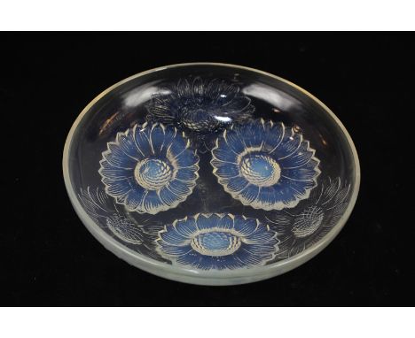 An Rene Lalique Paquerettes opalescent glass bowl with moulded mark R Lalique France, 21.5cm diameter